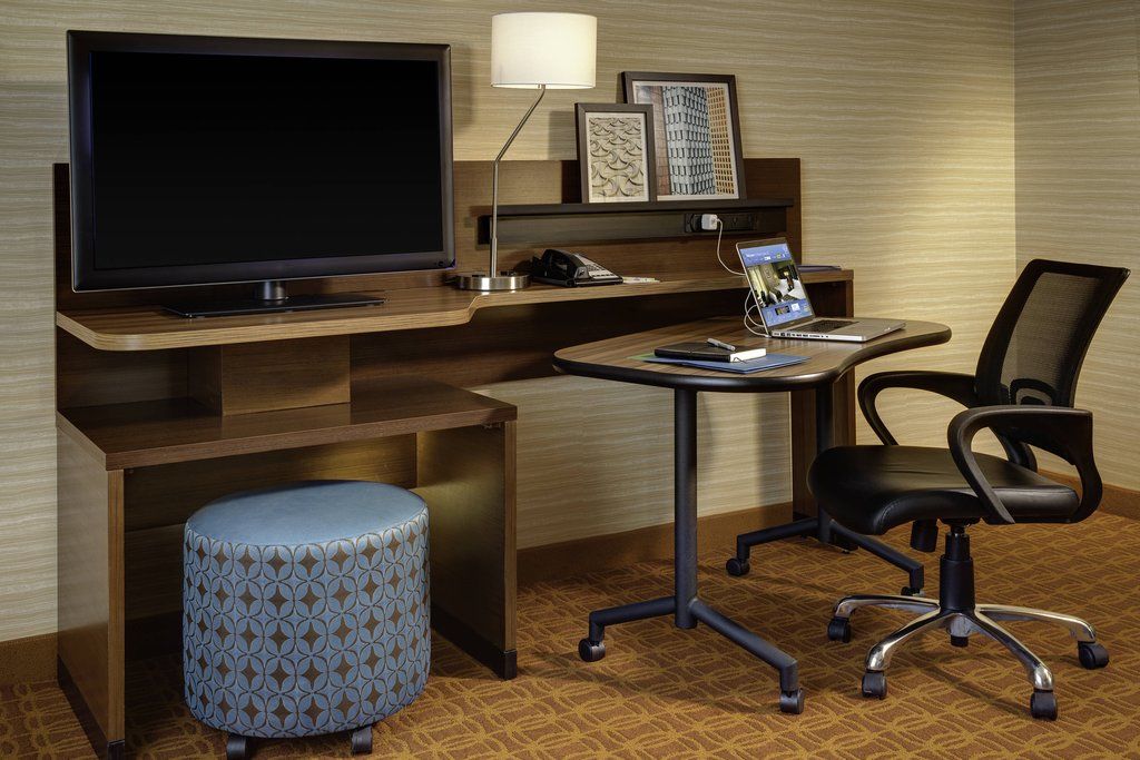 Fairfield Inn & Suites By Marriott Atlanta Лития-Спрингс Экстерьер фото